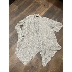 Context Lord and‎ Taylor Womens 1X Heather Grey Open Front Sharkbite Cardigan